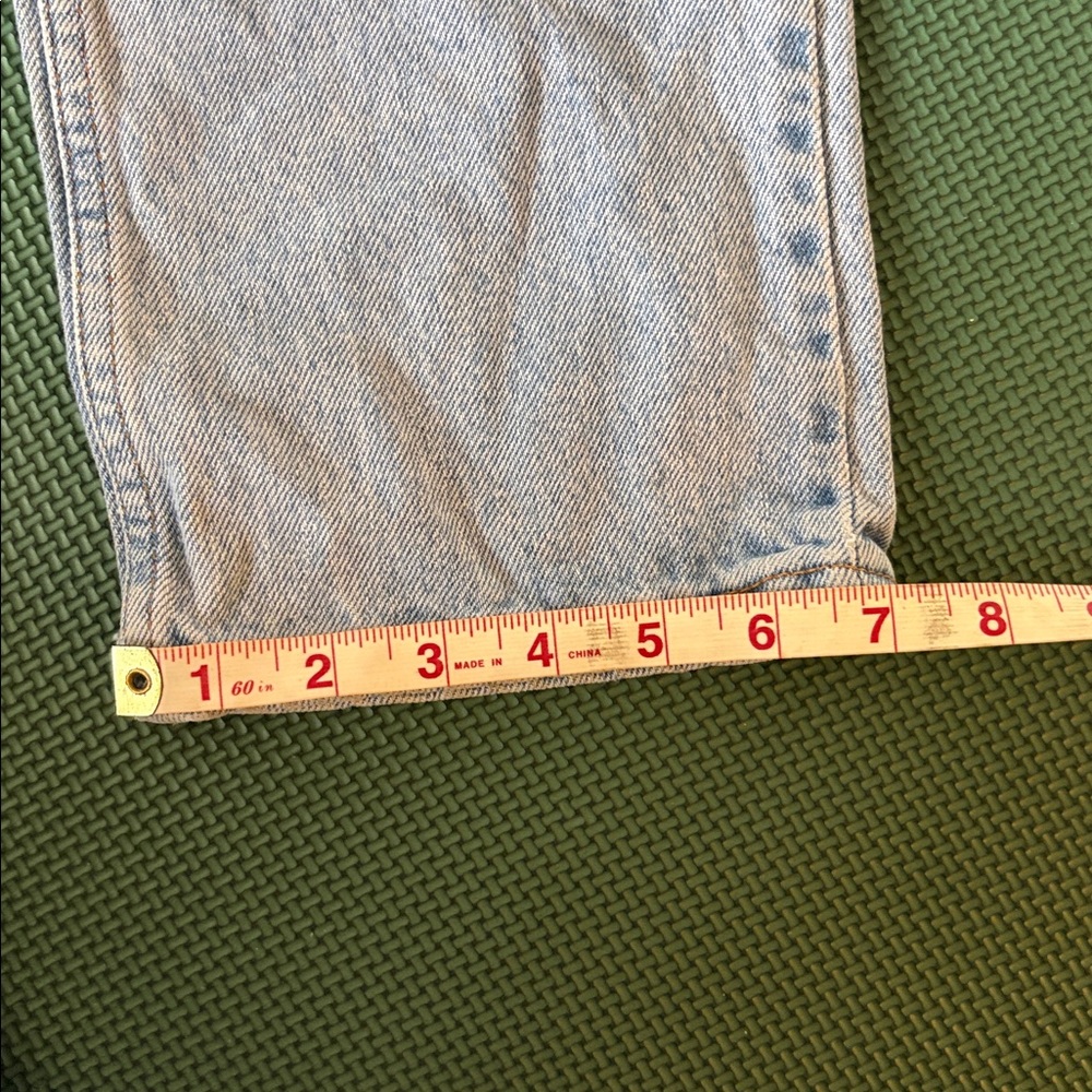 VTG 512 Straight Leg Levi’s Light Blue High-Waist Jeans Size 25 Waist - Picture 10 of 13